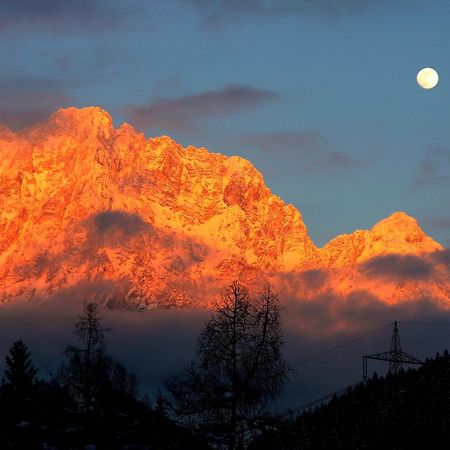 Zugspitz-Arena Fewo Haus Schachtkopf Бибервир Экстерьер фото
